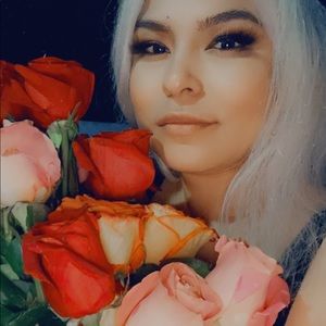 Meet your Posher, Sanndy